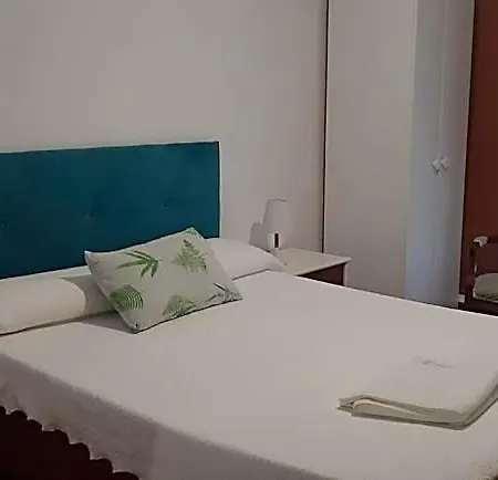 Bed & Breakfast Casa Leon *
