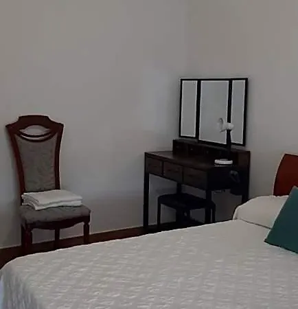 Casa Leon Bed & Breakfast *