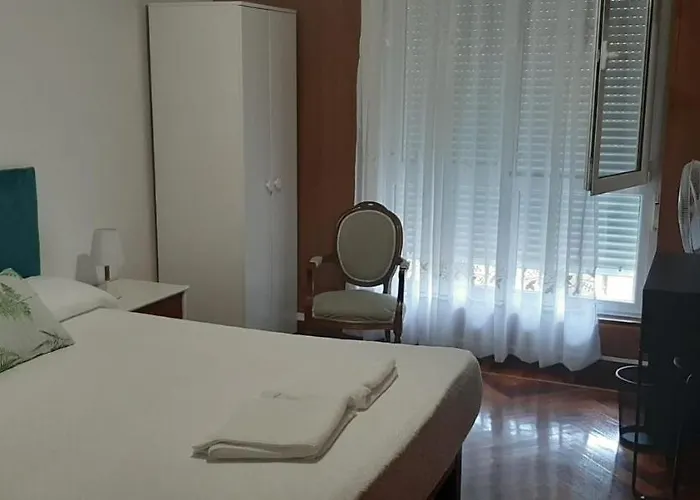 Bed & Breakfast Casa Leon